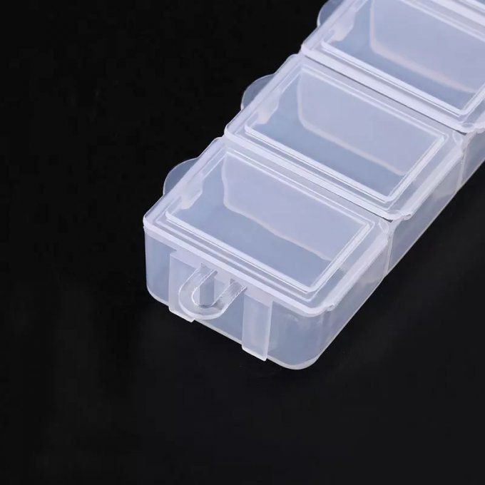 Boite de rangement avec 7 compartiments, en plastique transparent